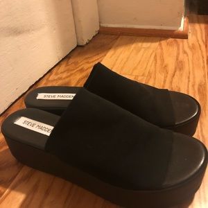 Black flatform slides